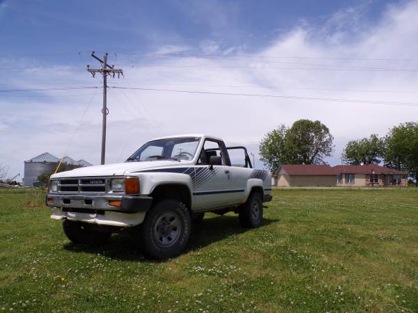 1987 Toyota 4Runner - - by dealer - vehicle automotive for sale in Trumann, AR – photo 8