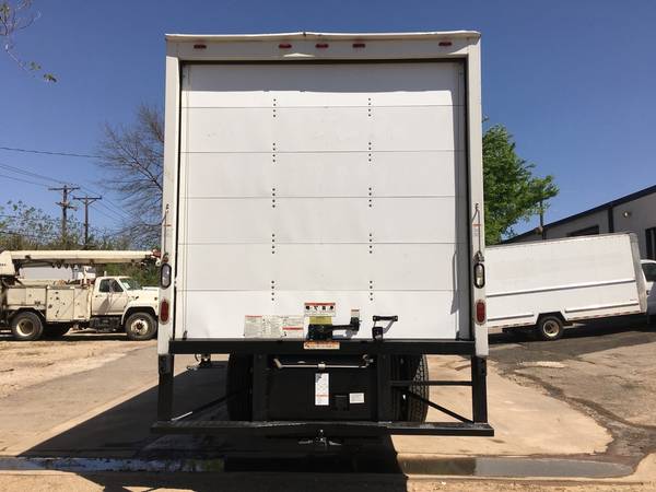 2015 International 4300 26 FT Box Truck LOW MILES 118, 964 MILES for sale in Arlington, TX – photo 11