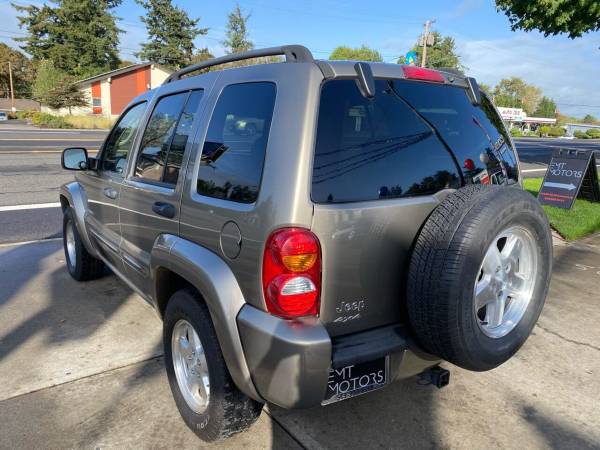 2003 Jeep Liberty 4x4 4WD 4dr SUV - cars & trucks - by dealer -... for sale in Milwaukie, OR – photo 8
