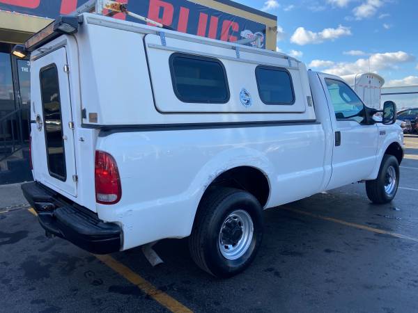 2004 Ford F-250 Super Duty 5.4L V8 8 Foot Bed 4x4 1 Owner Vehicle -... for sale in Elmhurst, IL – photo 6