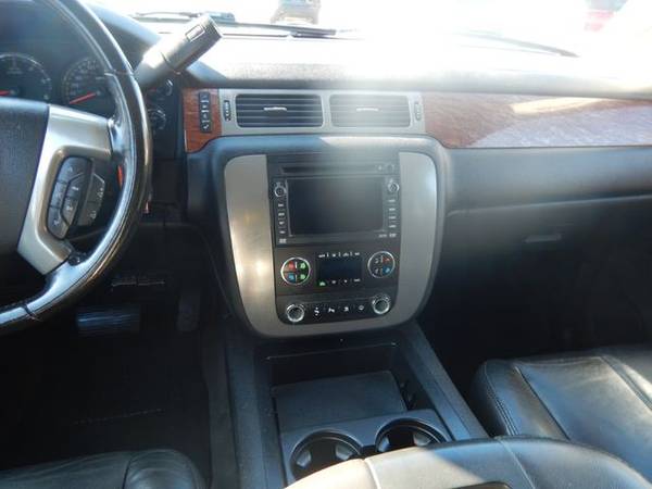 2008 GMC Yukon SLT W/4SB - Finance Here! Low Rates Available! - cars... for sale in Oakdale, WI – photo 19