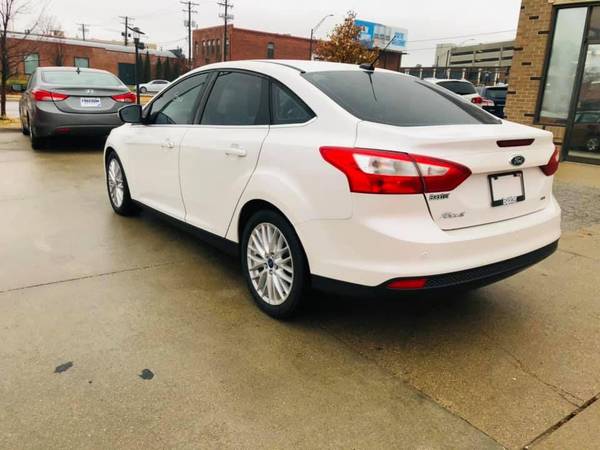 2012 FORD FOCUS SEL - cars & trucks - by dealer - vehicle automotive... for sale in Lincoln, NE – photo 6