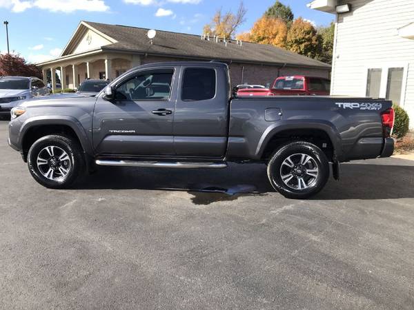 2019 Toyota Tacoma TDR SPORT ACCESS CAB Truck - cars & trucks - by... for sale in Jackson, IL – photo 7