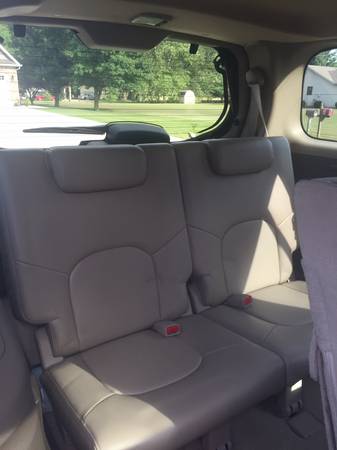 2006 Nissan Pathfinder LE 4 x 4 for sale in Saint Mary Of The Woods, IN – photo 6