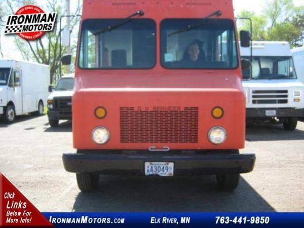 2008 Workhorse Step Van Truck - cars & trucks - by dealer - vehicle... for sale in Dayton, MN – photo 2