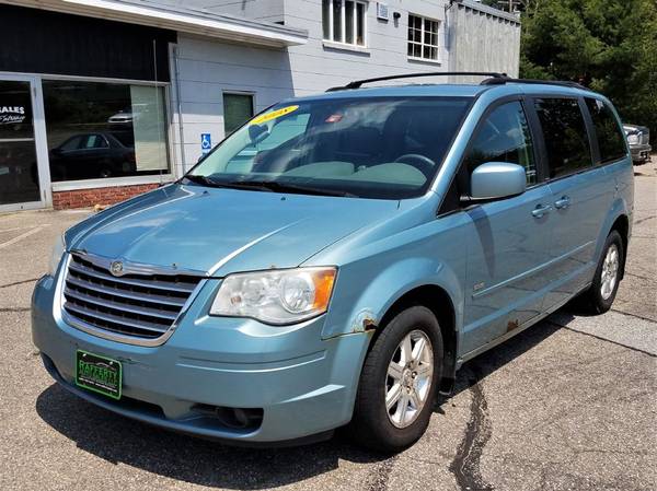 2008 Chrysler Town & Country Touring, 168K, Leather, DVD, 3rd Row, Cam for sale in Belmont, ME – photo 7