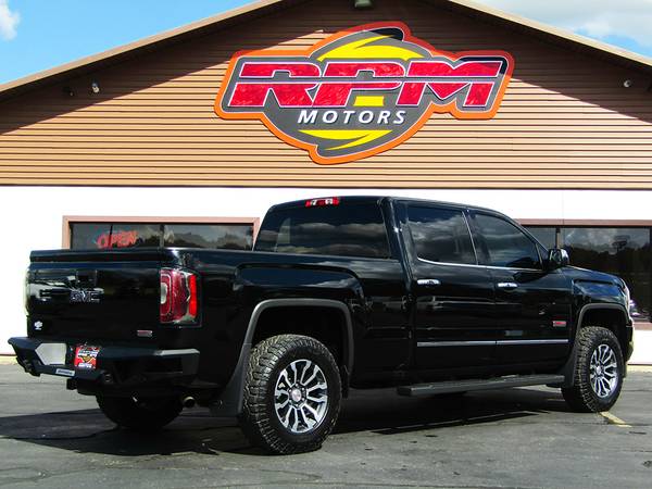2016 GMC Sierra Crew Cab All Terrain Edition - Low Miles - Extras$$ for sale in New Glarus, WI – photo 5