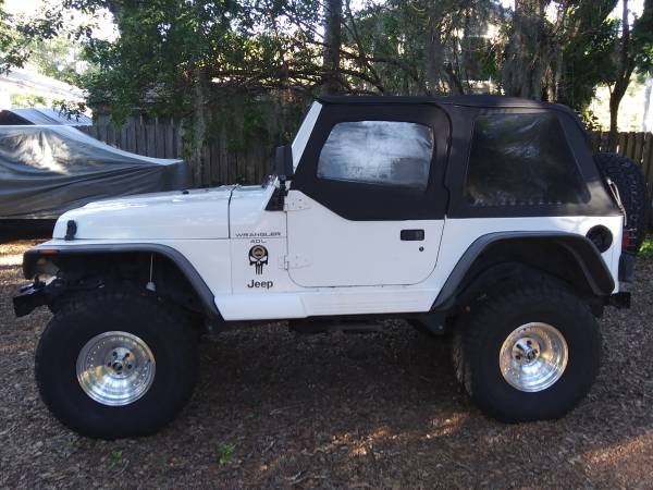 2001 Jeep Wrangler TJ 4.0L 5spd on 35's - cars & trucks - by owner -... for sale in SAINT PETERSBURG, FL – photo 3