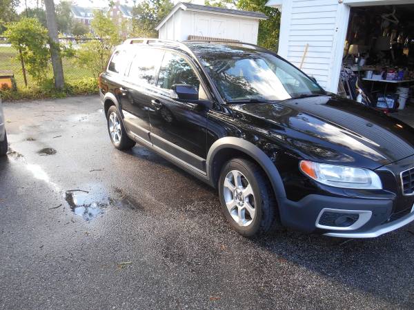 2008 Volvo XC70 CrossCountry - cars & trucks - by owner - vehicle... for sale in Concord, NH – photo 3