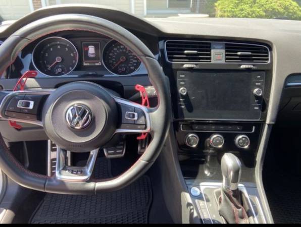 2018 Golf GTI 2.0 turbo - cars & trucks - by owner - vehicle... for sale in Schaumburg, IL – photo 3