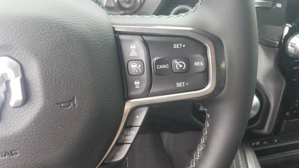 2019 Ram 1500 Limited 4x4 Crew Cab 5'7" Box for sale in Amityville, NY – photo 5