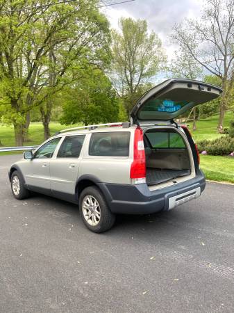 2007 Volvo XC70 - dealer-serviced, new timing belt, amazing for sale in Bethlehem, PA – photo 7