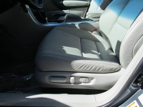 2008 Acura TL w/Navi 4dr Sedan w/Navigation - - by for sale in Sacramento , CA – photo 13