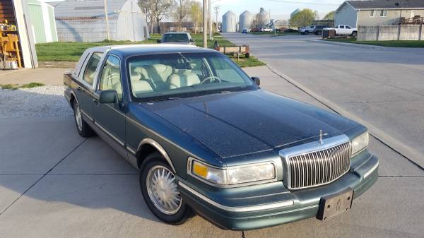 1996 Lincoln Town Car for sale in Other, NE – photo 3