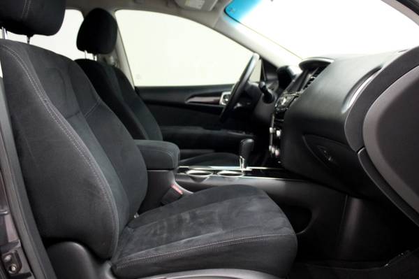 2013 Nissan Pathfinder SV hatchback Gray - - by dealer for sale in Farmington, AR – photo 15