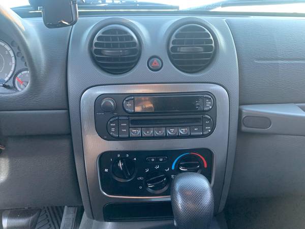 2005 Jeep Liberty Renegade - cars & trucks - by owner - vehicle... for sale in Dacula, GA – photo 11