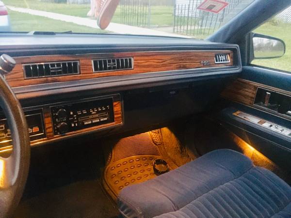 1989 Buick Electra Park Avenue - cars & trucks - by owner - vehicle... for sale in posen, IL – photo 14