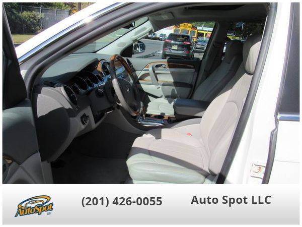 2008 Buick Enclave CXL Sport Utility 4D EZ-FINANCING! for sale in Garfield, NJ – photo 7