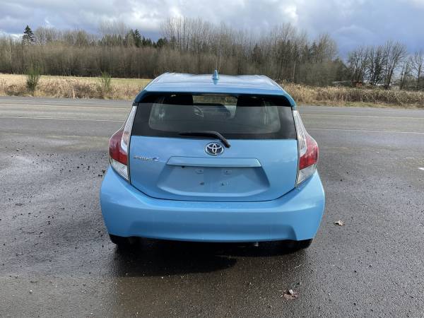 2015 Toyota Prius C 37k miles - - by dealer - vehicle for sale in Vancouver, OR – photo 9