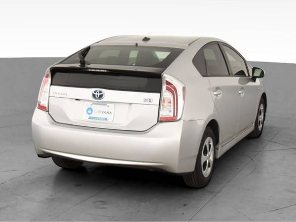 2013 Toyota Prius Three Hatchback 4D hatchback Silver - FINANCE... for sale in Bakersfield, CA – photo 10