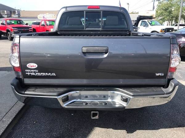 2013 Toyota Tacoma V6 4x4 4dr Double Cab 5.0 ft SB 5A **GUARANTEED... for sale in Hyannis, MA – photo 11