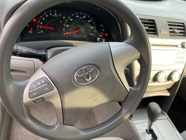 2008 Toyota Camry LE - - by dealer - vehicle for sale in Des Plaines, IL – photo 10
