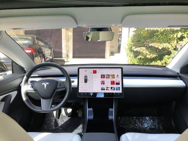 2019 Tesla Model 3 - - cars & trucks - by dealer - vehicle... for sale in Arlington, District Of Columbia – photo 18