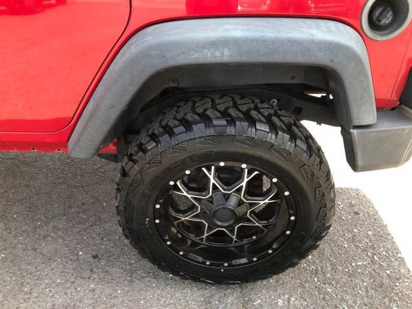Jeep Wrangler Unlimited X 4x4 Lifted SUV Custom Wheels Used Jeeps V6 for sale in Knoxville, TN – photo 23