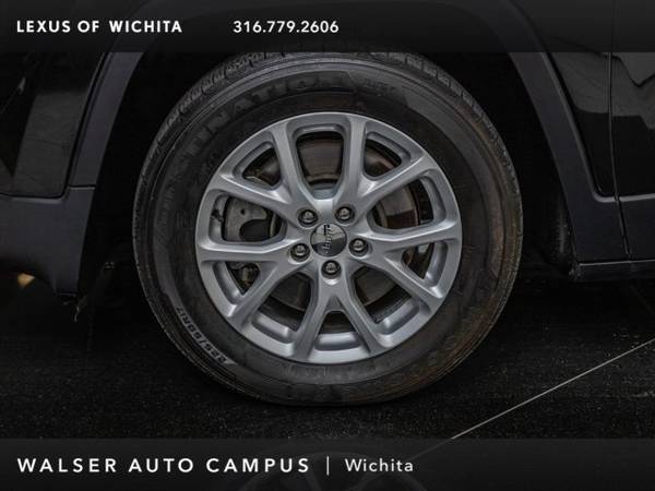 2016 Jeep Cherokee Altitude, Sport Appearance Plus Package for sale in Wichita, KS – photo 19
