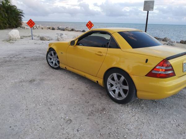 2002 Mercedes Slk320 clean title - cars & trucks - by owner -... for sale in Key Colony Beach, FL – photo 2