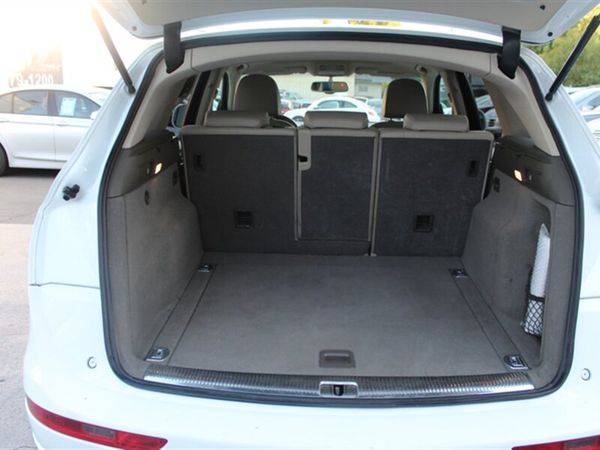 2009 Audi Q5 3.2 quattro AWD 3.2 quattro Premium 4dr SUV -GUARANTEED... for sale in Sacramento , CA – photo 8