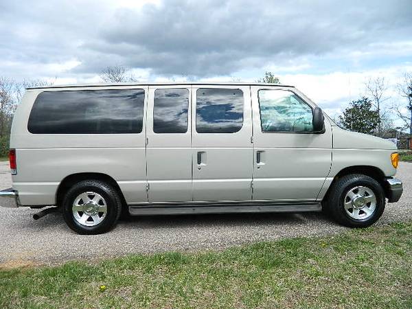 2005 FORD PASSENGER VAN LOW MILES - - by dealer for sale in Staunton, PA – photo 6