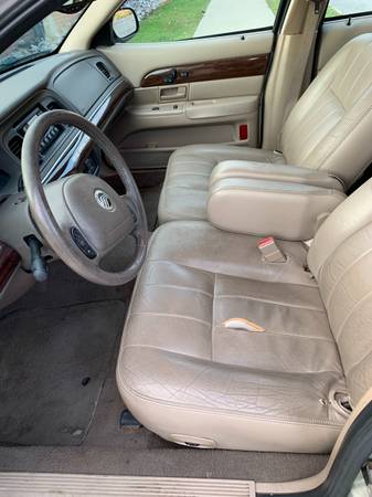 2004 Mercury Grand Marquis - cars & trucks - by owner - vehicle... for sale in Niagara Falls, NY – photo 6