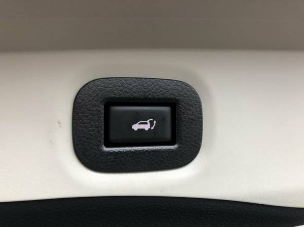 2018 Nissan Rogue All Wheel Drive Magnetic Bla for sale in Johnstown , PA – photo 23