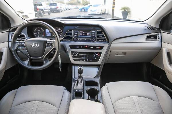 2017 Hyundai Sonata 2 4L sedan Quartz White Pearl for sale in Sacramento , CA – photo 9