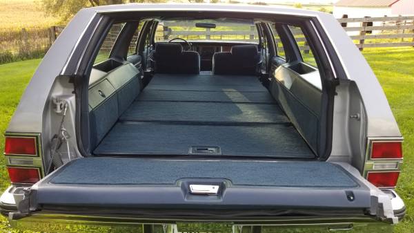 1987 Buick Lesabre Estate Wagon Original Super Clean One Owner for sale in Grinnell, IL – photo 11