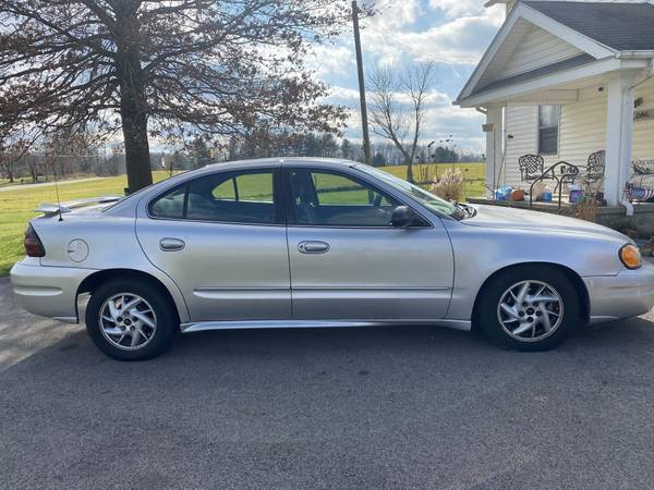 2004 Pontiac Grand am - cars & trucks - by owner - vehicle... for sale in Delaware, OH – photo 3