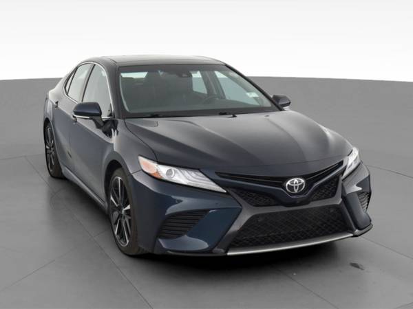 2018 Toyota Camry XSE Sedan 4D sedan Blue - FINANCE ONLINE - cars &... for sale in Chicago, IL – photo 16