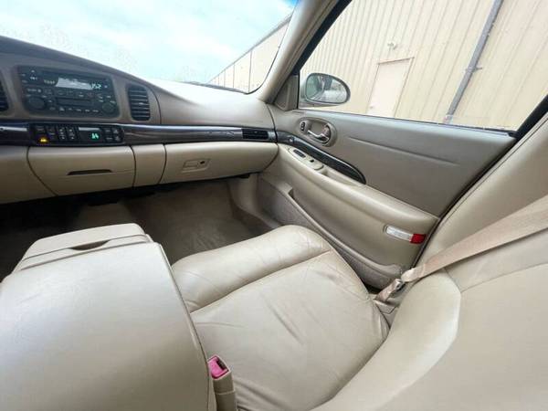 2004 Buick LeSabre Limited 3 8 V6 - One Owner - Only 98, 000 Miles for sale in Uniontown , OH – photo 12