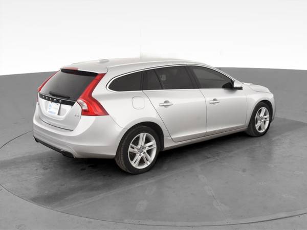 2015 Volvo V60 T5 Premier Wagon 4D wagon Silver - FINANCE ONLINE -... for sale in San Diego, CA – photo 11