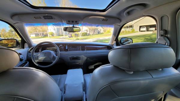 1998 Lincoln Town Car for sale in Racine, WI – photo 15