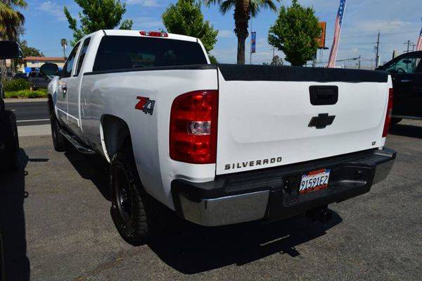 2008 Chevrolet Chevy Silverado 2500HD LT1 4WD 4dr Extended Cab LB for sale in Sacramento , CA – photo 8