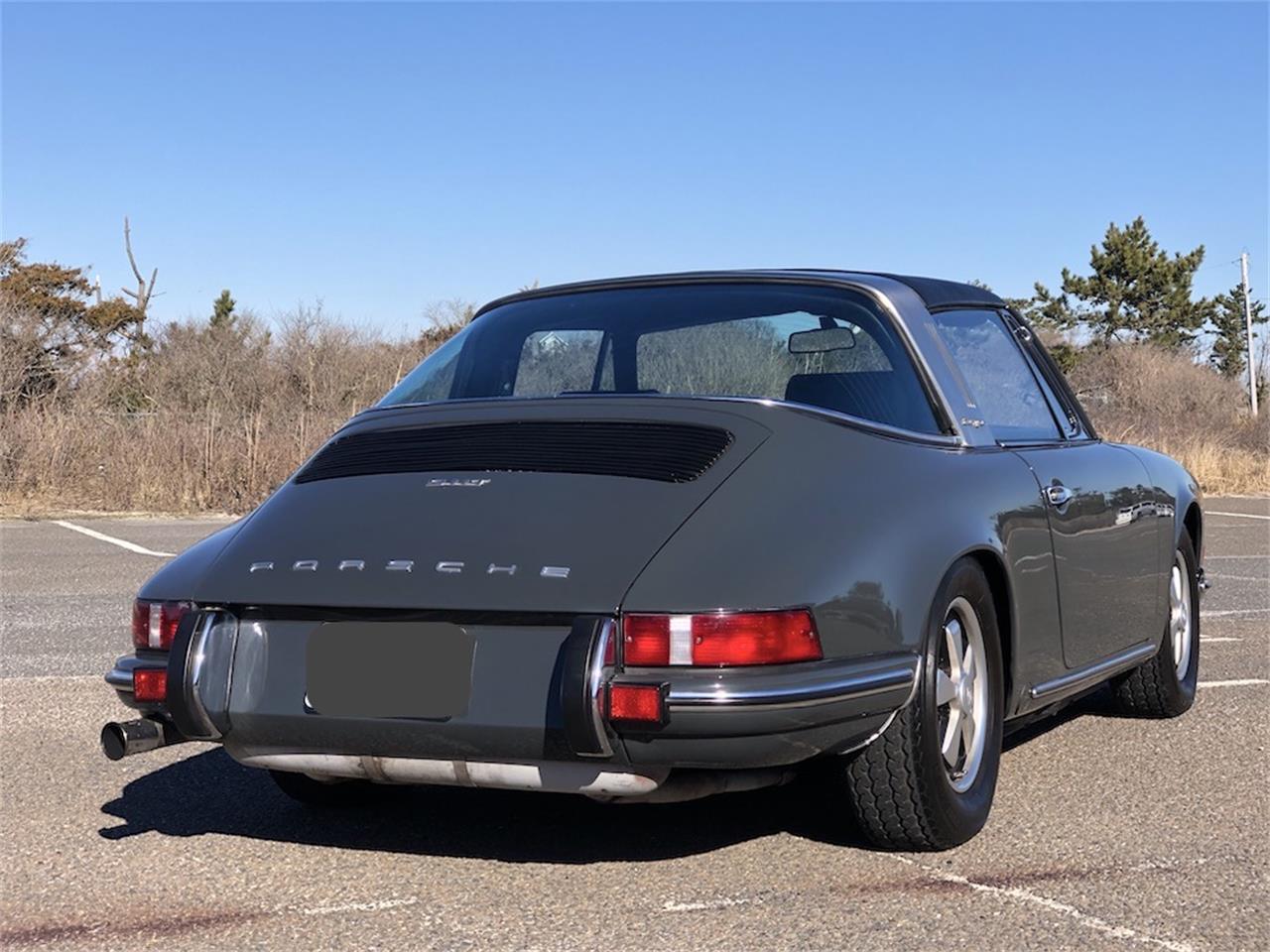 1969 Porsche 911T for sale in Southampton, NY – photo 6