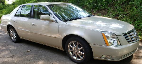 2011Cadillac DTS for sale in Tuscaloosa, AL – photo 12