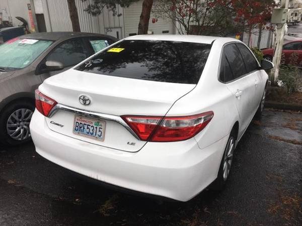 2016 Toyota Camry 4dr Sdn I4 Auto LE Sedan - cars & trucks - by... for sale in Vancouver, OR – photo 2