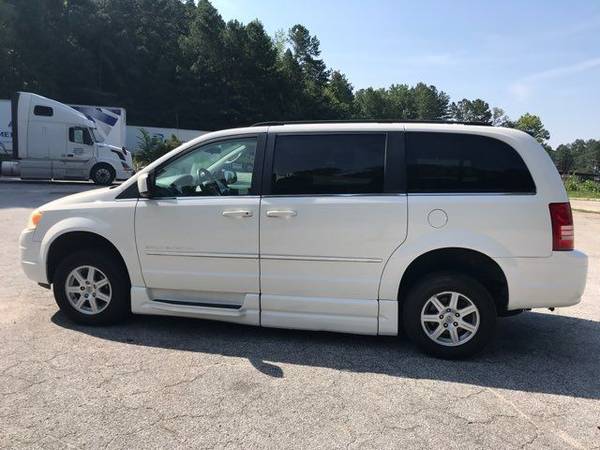 2010 Chrysler Town and Country Handicap Accessible Wheelchair Van for sale in Dallas, CA – photo 9
