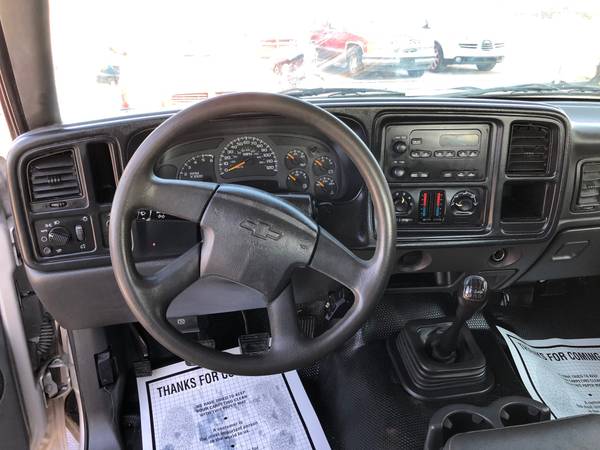 2004 Chevrolet Silverado 2500HD!! - cars & trucks - by dealer -... for sale in El Paso, TX – photo 13