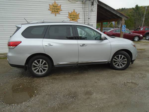 2013 Nissan Pathfinder SL - - by dealer - vehicle for sale in Leicester, VT – photo 8