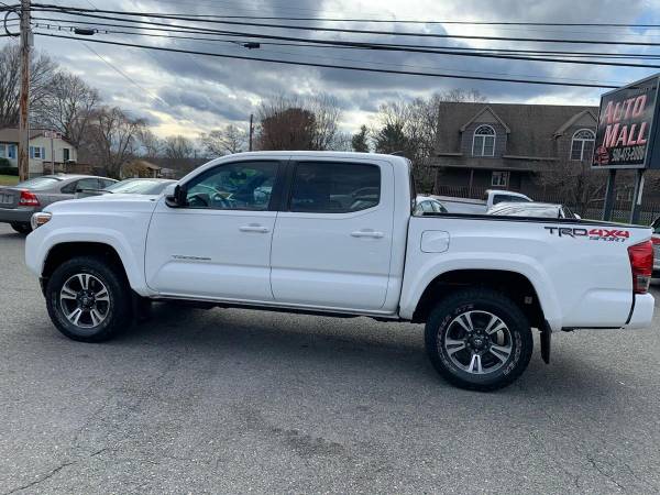 2017 Toyota Tacoma TRD Sport 4x4 4dr Double Cab 5.0 ft SB 6A - cars... for sale in Milford, MA – photo 10
