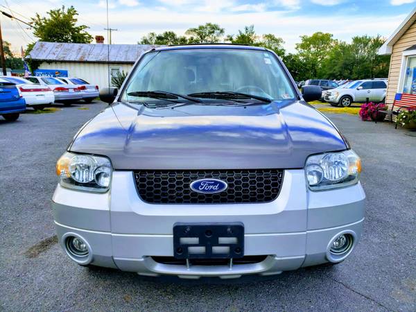 2005 FORD ESCAPE AWD Automatic Low Mileage 1-OWNER⭐+ 6 MONTH... for sale in Front Royal, VA – photo 9